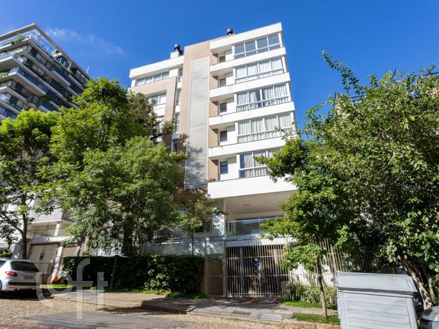 Apartamento com 87m², 2 dormitórios, 1 suíte, 2 vagas, Petrópolis em Porto Alegre