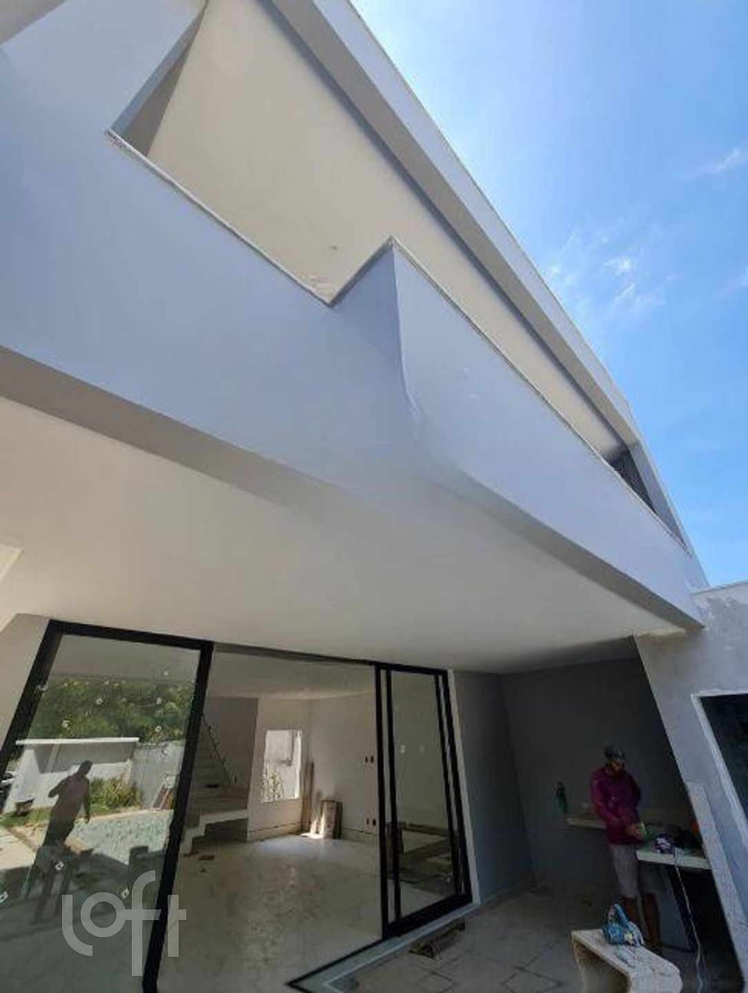 Casa à venda com 4 quartos, 320m² - Foto 2