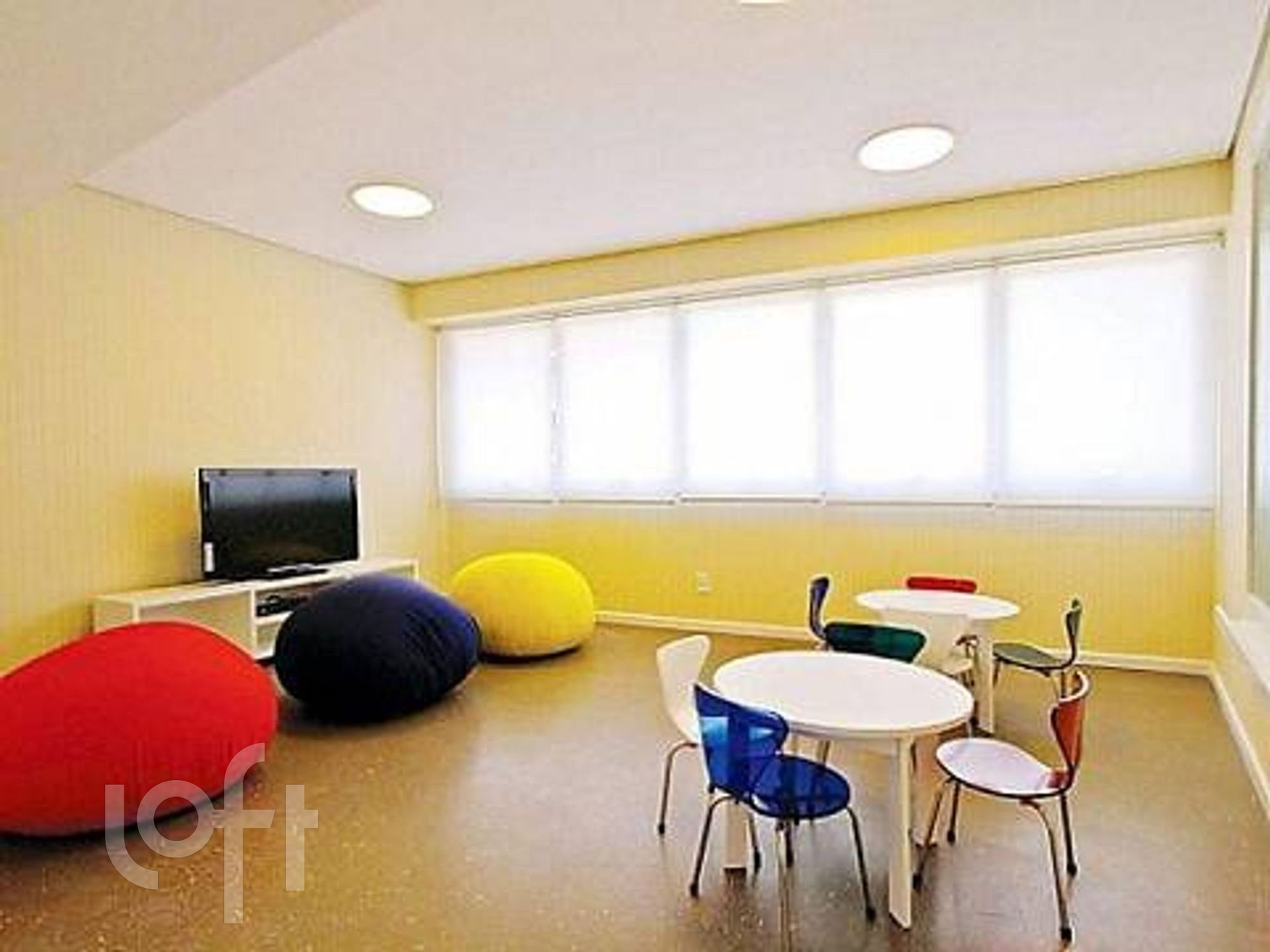 Apartamento à venda com 2 quartos, 68m² - Foto 22