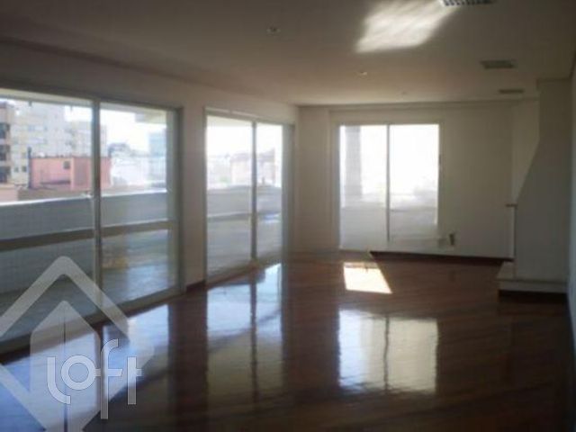 Apartamento com 225m², 4 dormitórios, 4 suítes, 3 vagas, Rio Branco em Porto Alegre