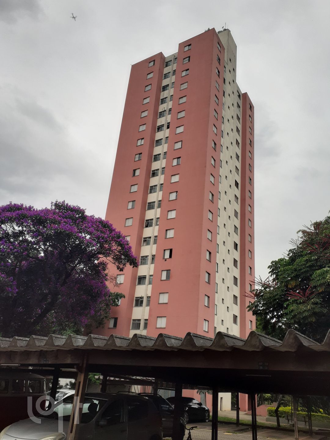 Apartamento à venda com 2 quartos, 62m² - Foto 12