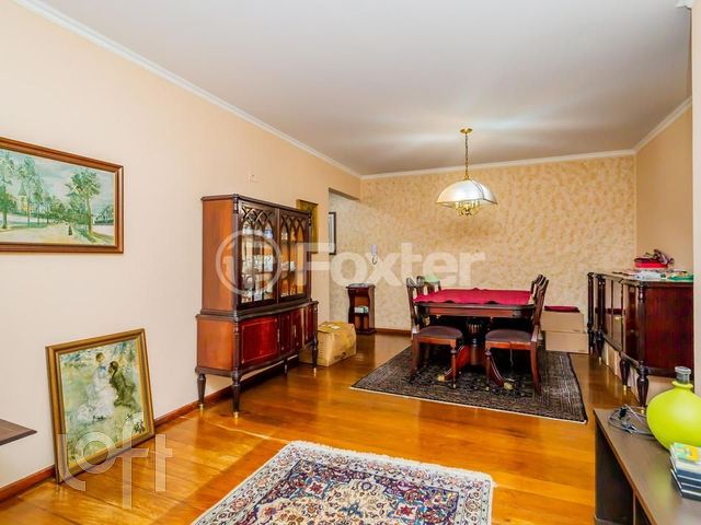 Apartamento com 102m², 3 dormitórios, 1 suíte, 1 vaga, Independência em Porto Alegre