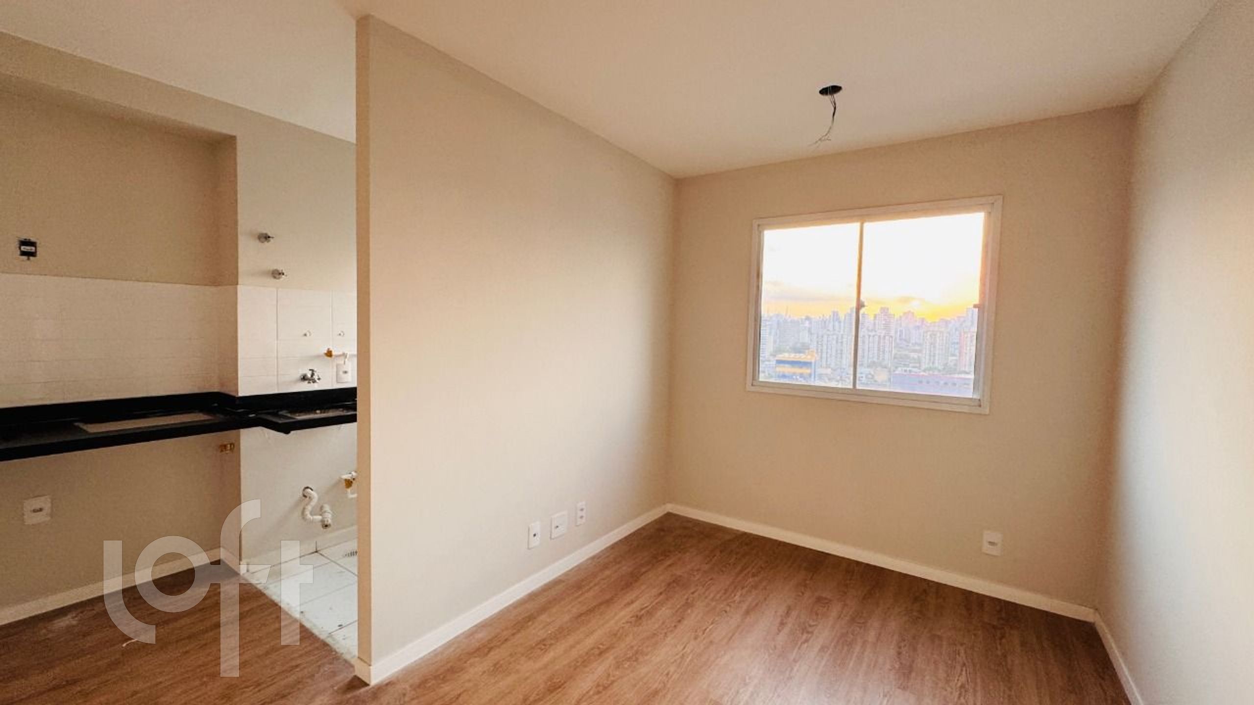 Apartamento à venda em Cambuci com 36 m², 2 quarto