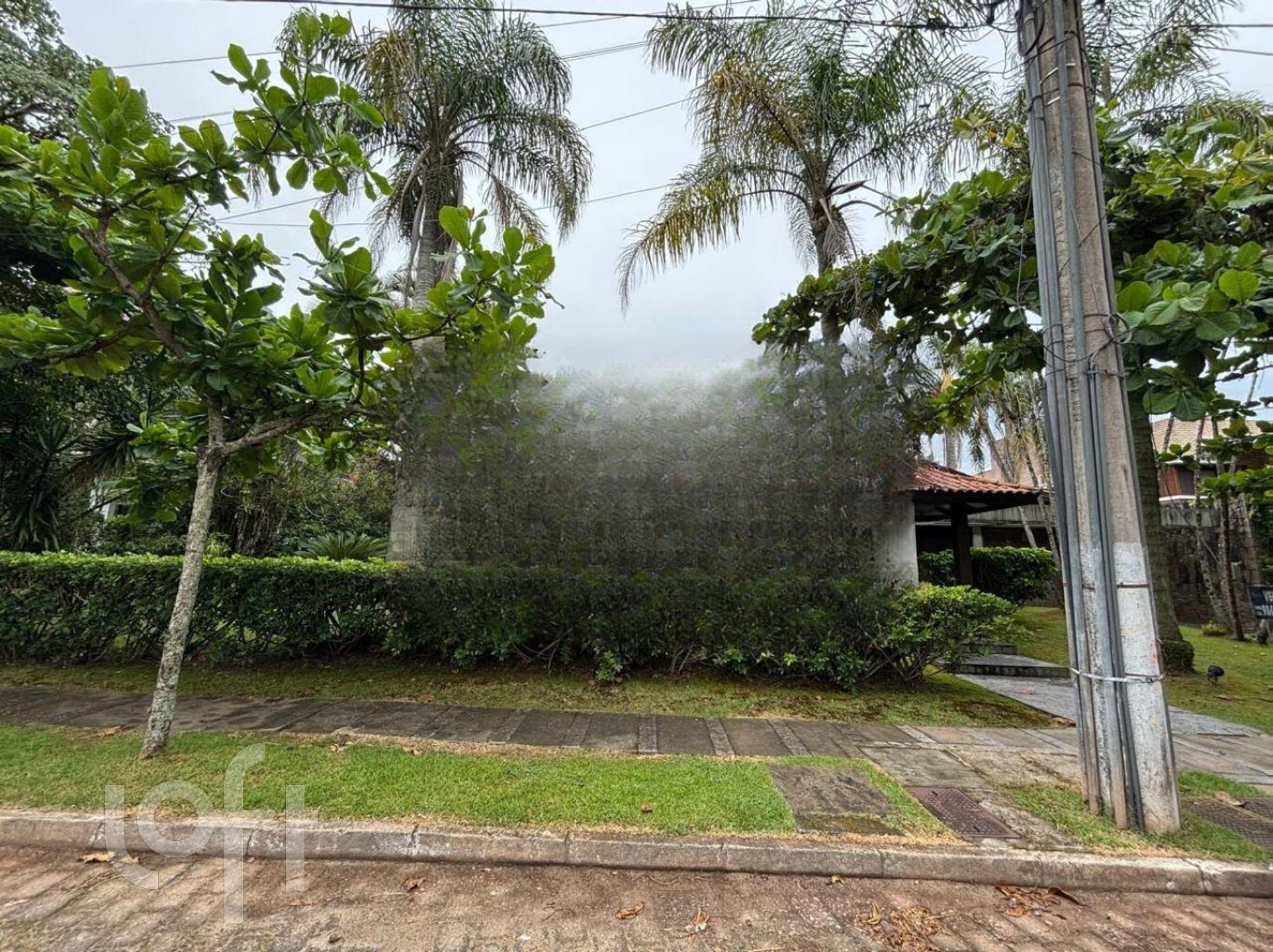 Casa Residencial com 450m², 1 quarto, no bairro Jurere Oeste em Florianópolis