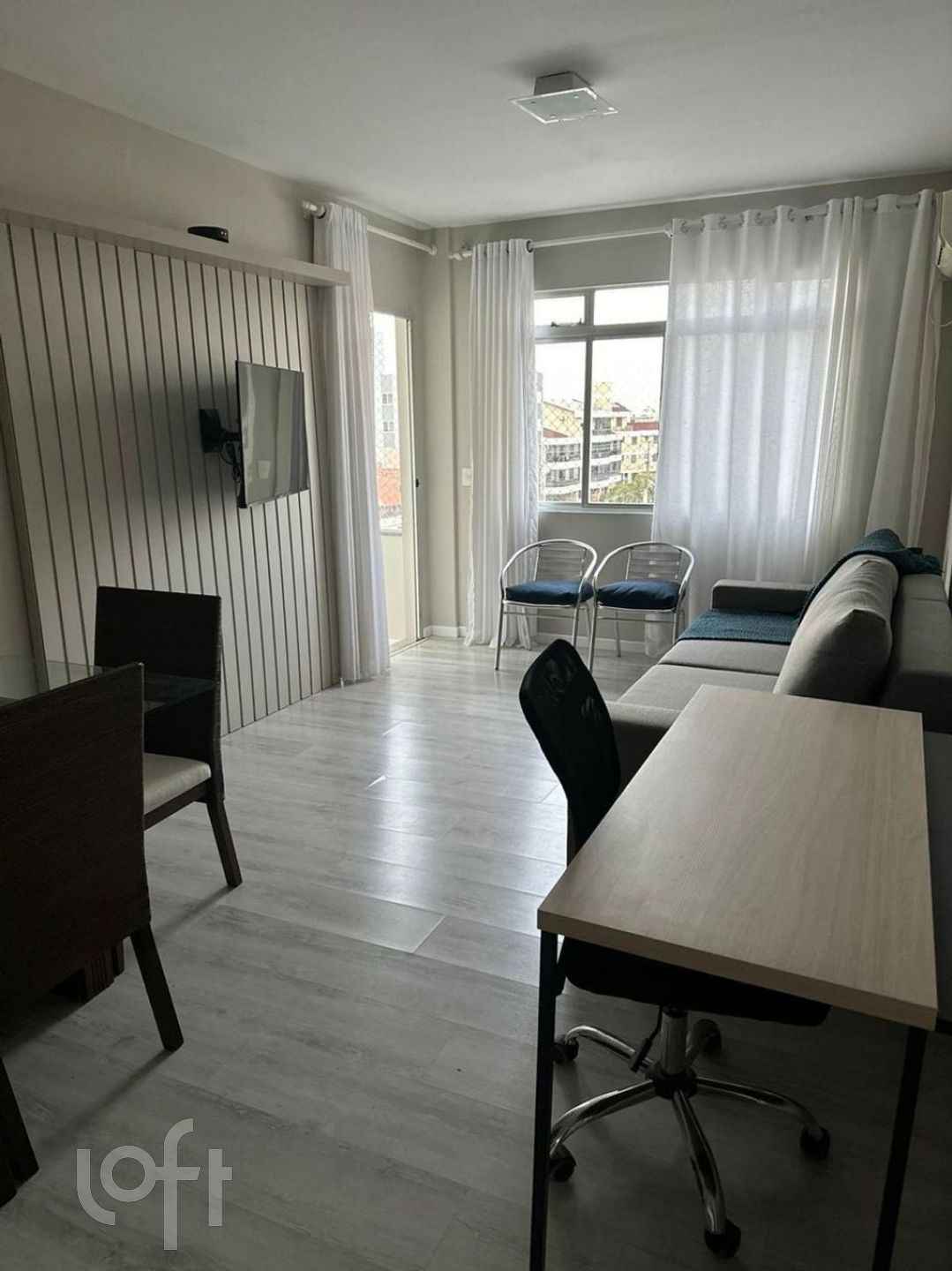 Apartamento à venda em Ingleses com 91 m², 3 quartos, 1 suíte, 1 vaga