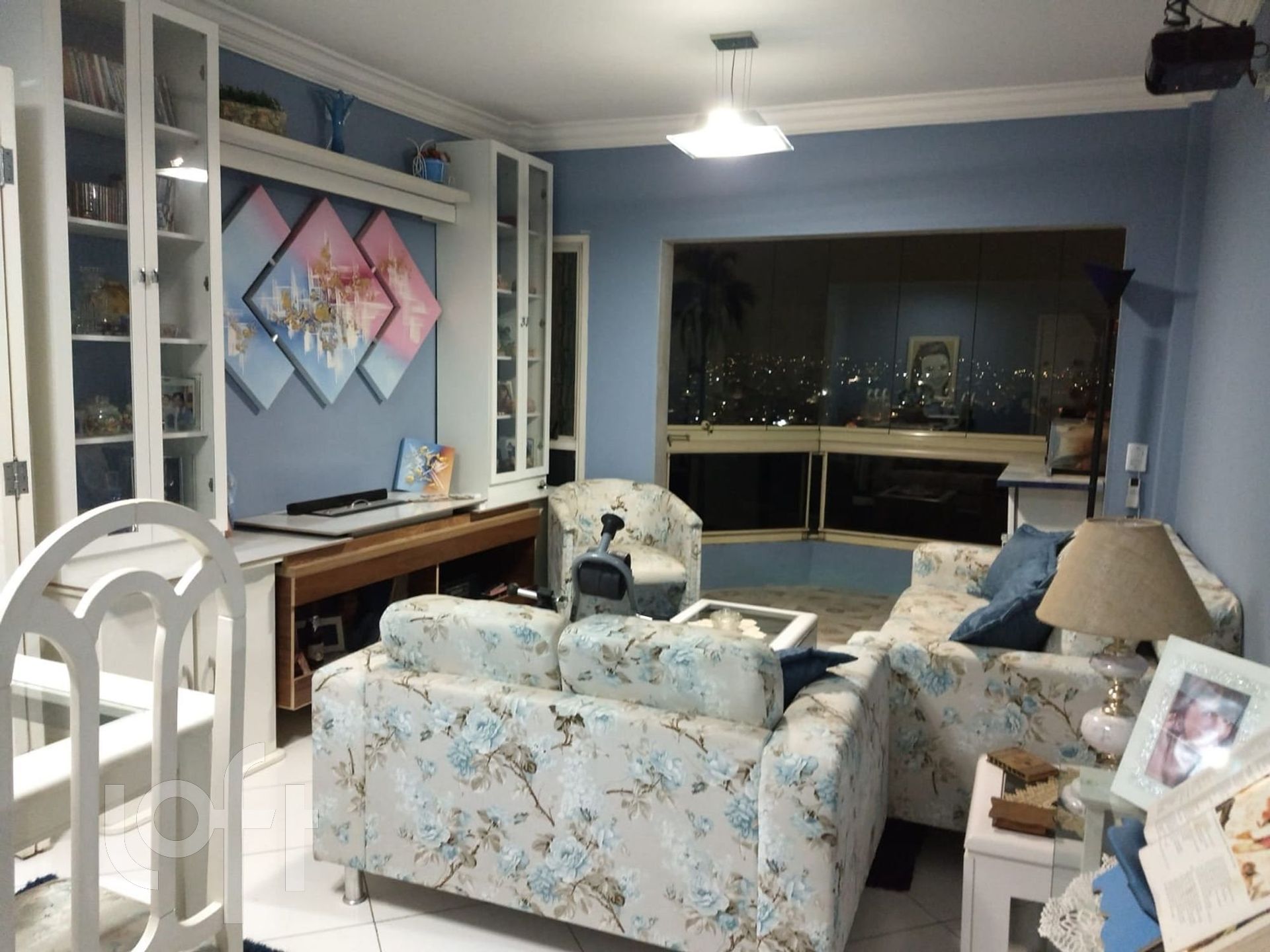 Apartamento à venda com 3 quartos, 89m² - Foto 1