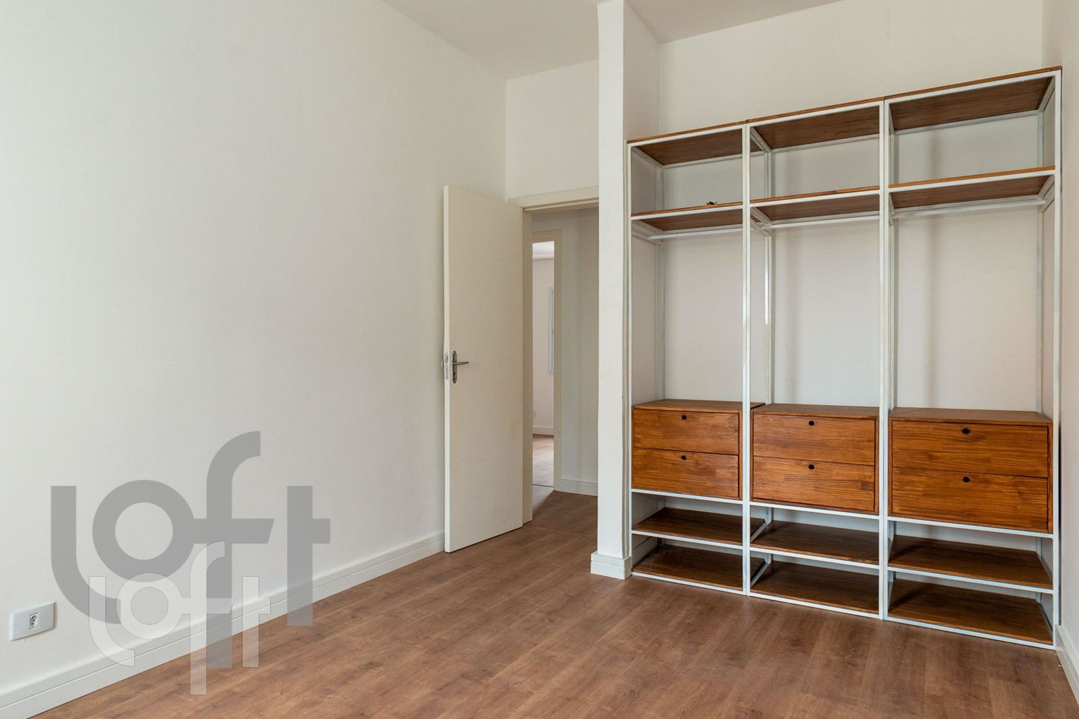 Apartamento à venda com 3 quartos, 90m² - Foto 3