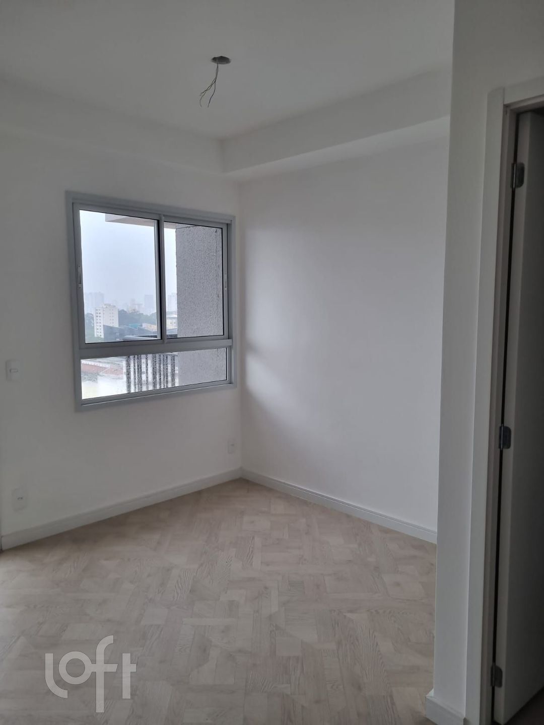 Apartamento à venda com 1 quarto, 28m² - Foto 3