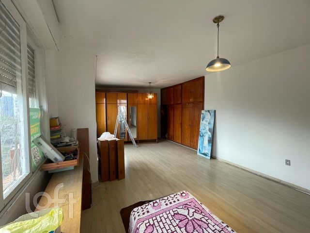 Apartamento com 300m², 3 dormitórios, 1 vaga, Santana em Porto Alegre