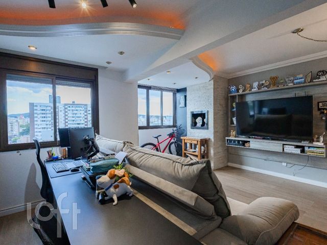 Apartamento com 73m², 3 dormitórios, 1 suíte, 1 vaga, Cidade Baixa em Porto Alegre