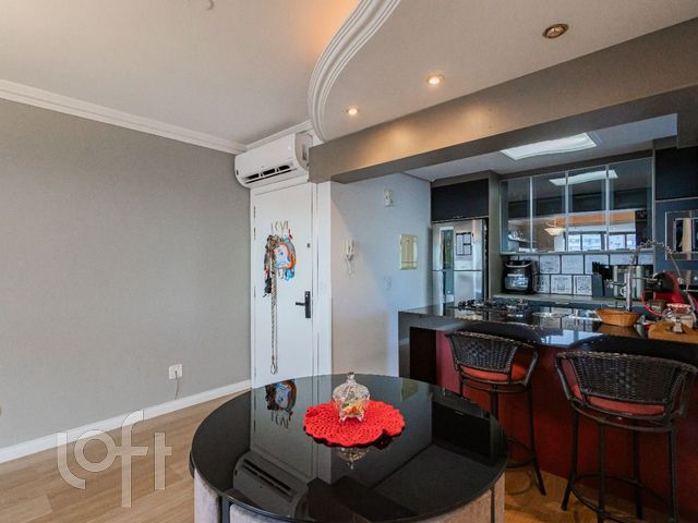 Apartamento com 73m², 3 dormitórios, 1 suíte, 1 vaga, Cidade Baixa em Porto Alegre