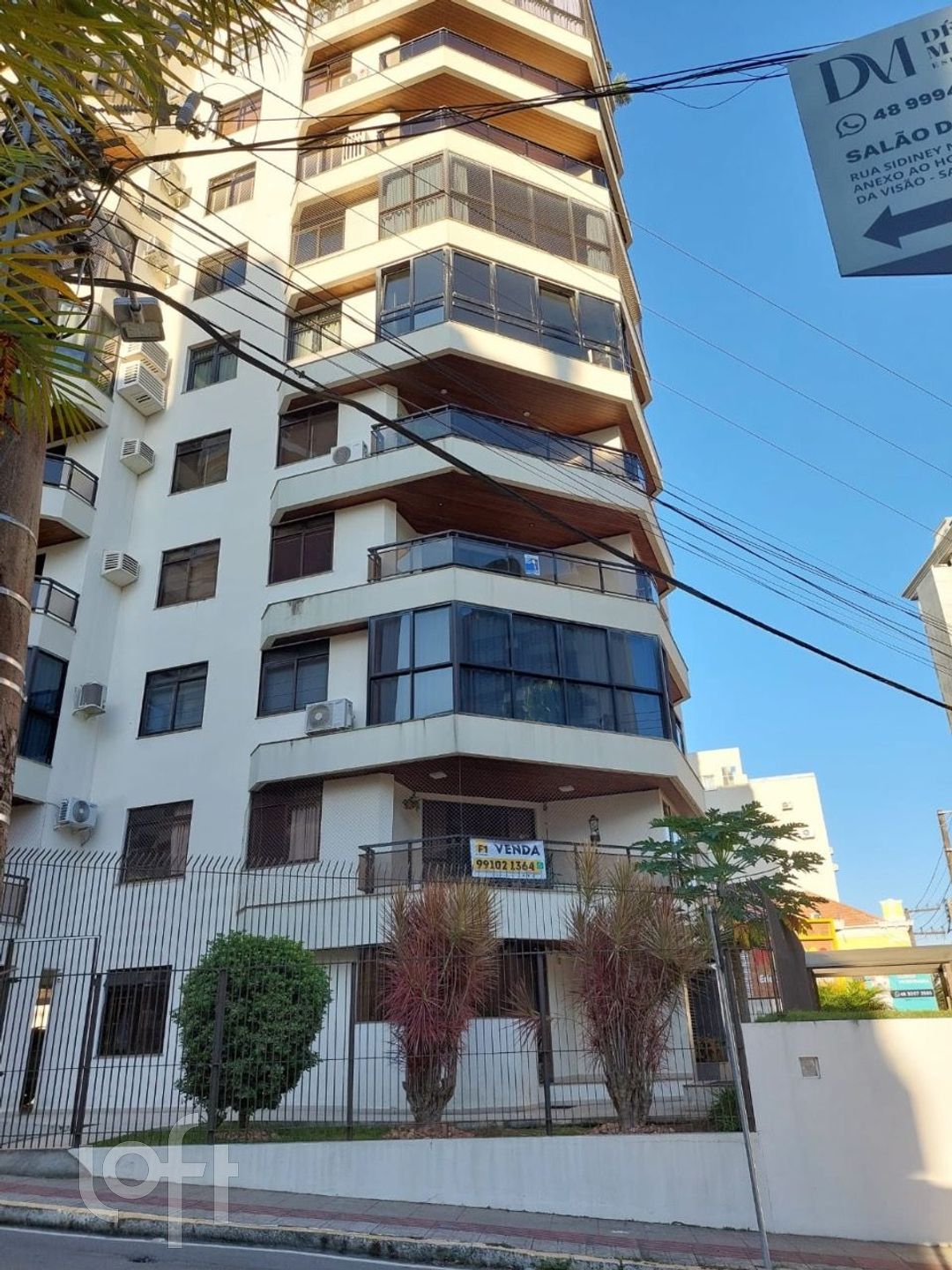 Apartamentos com 162m², 3 quartos, 1 suíte, 2 garagens, no bairro Agronômica em Florianópolis