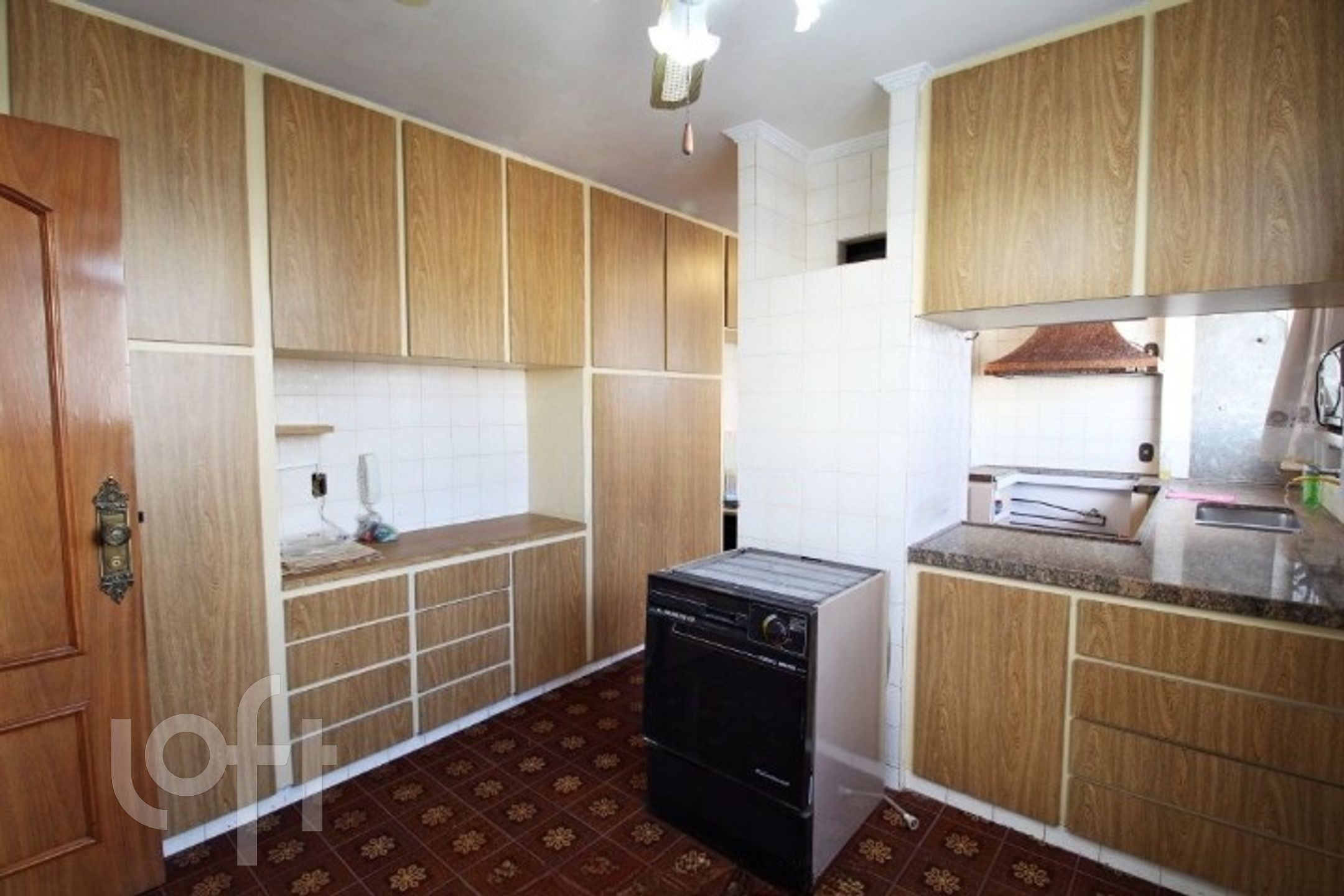 Apartamento à venda com 3 quartos, 250m² - Foto 4