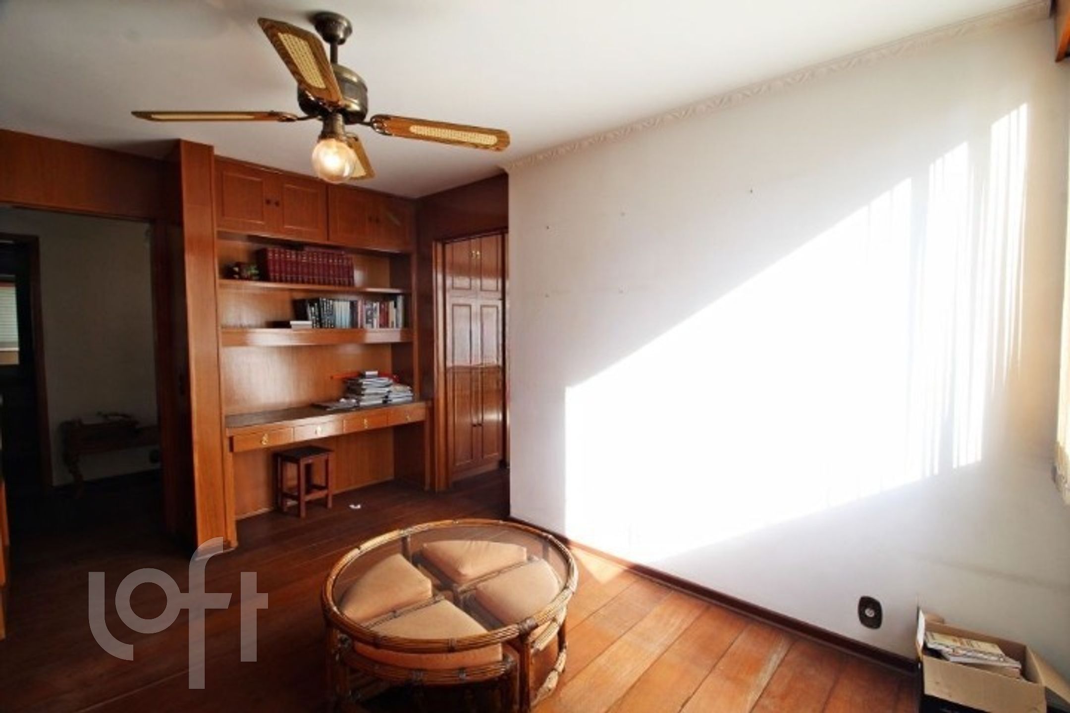 Apartamento à venda com 3 quartos, 250m² - Foto 7