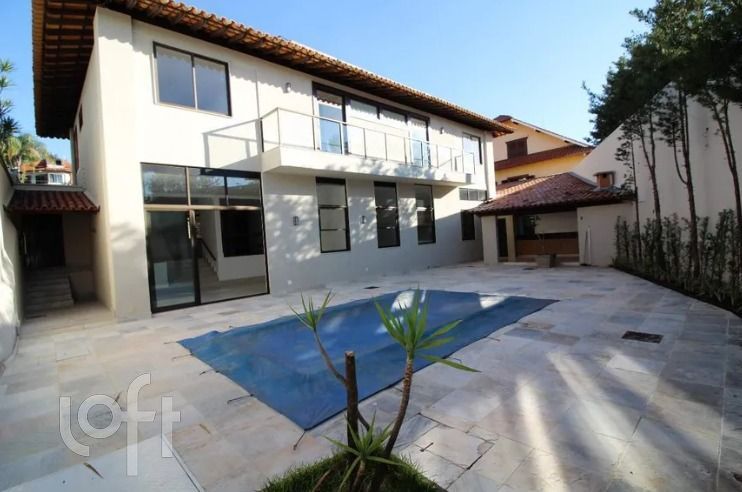 Casa à venda com 5 quartos, 542m² - Foto 1