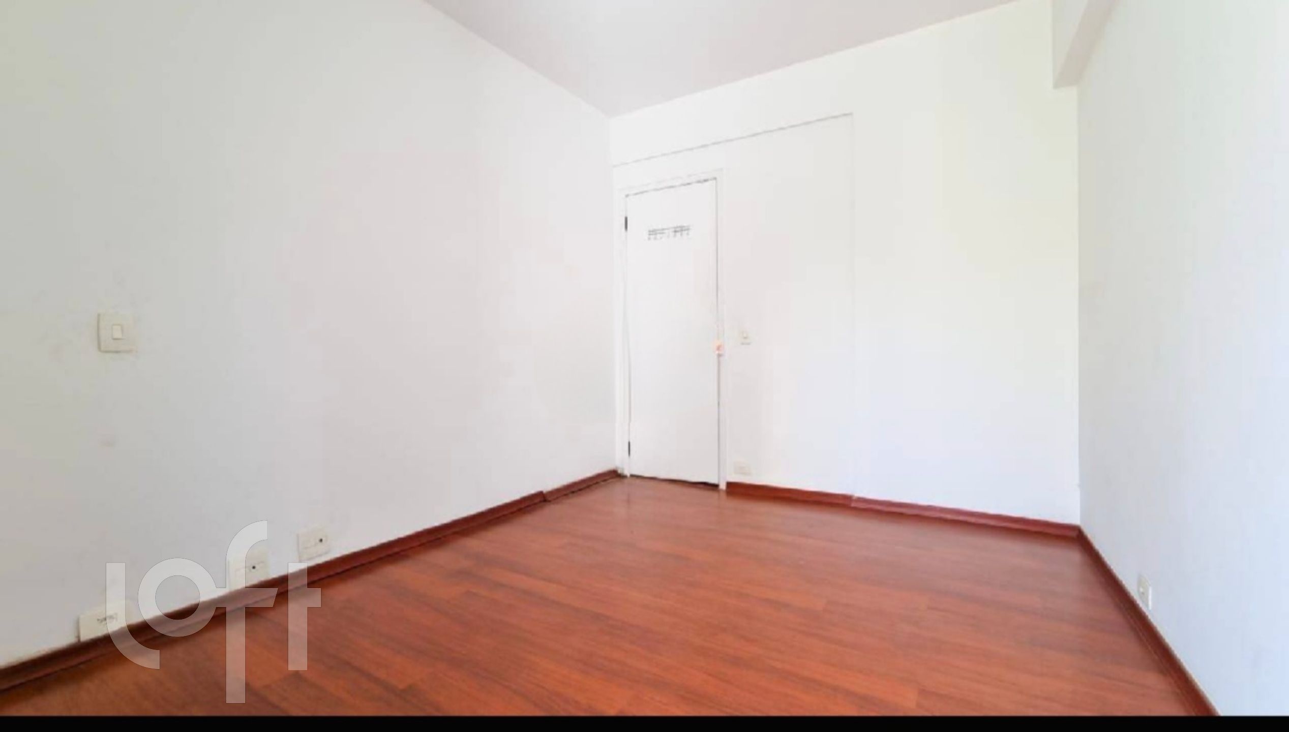 Apartamento à venda com 3 quartos, 207m² - Foto 3