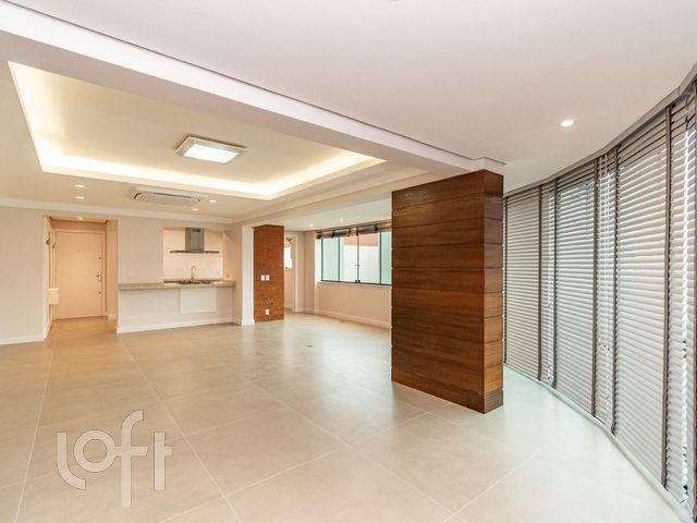 Apartamento com 121m², 3 dormitórios, 1 suíte, 1 vaga, Higienópolis em Porto Alegre