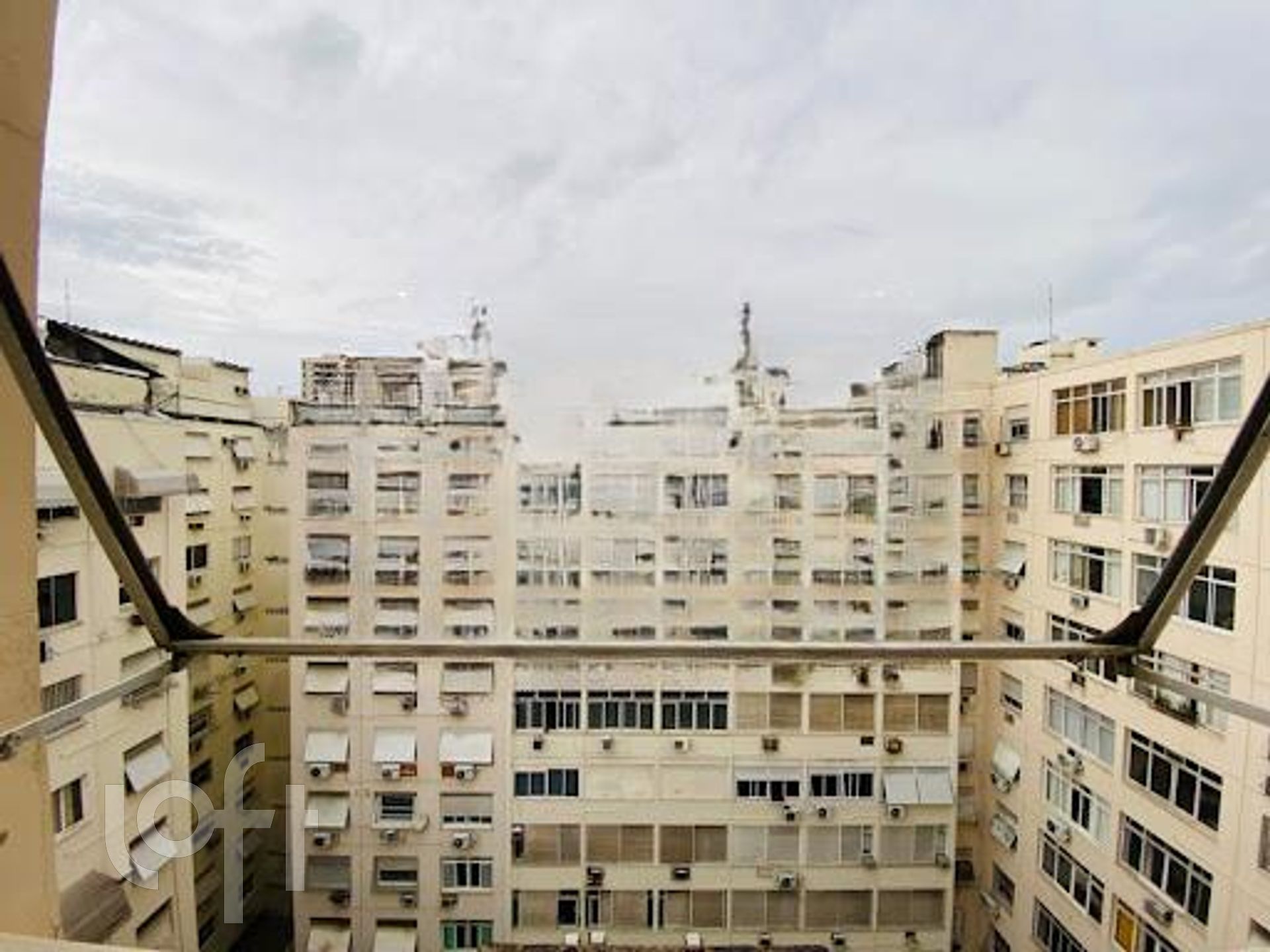 Apartamento à venda com 4 quartos, 255m² - Foto 11