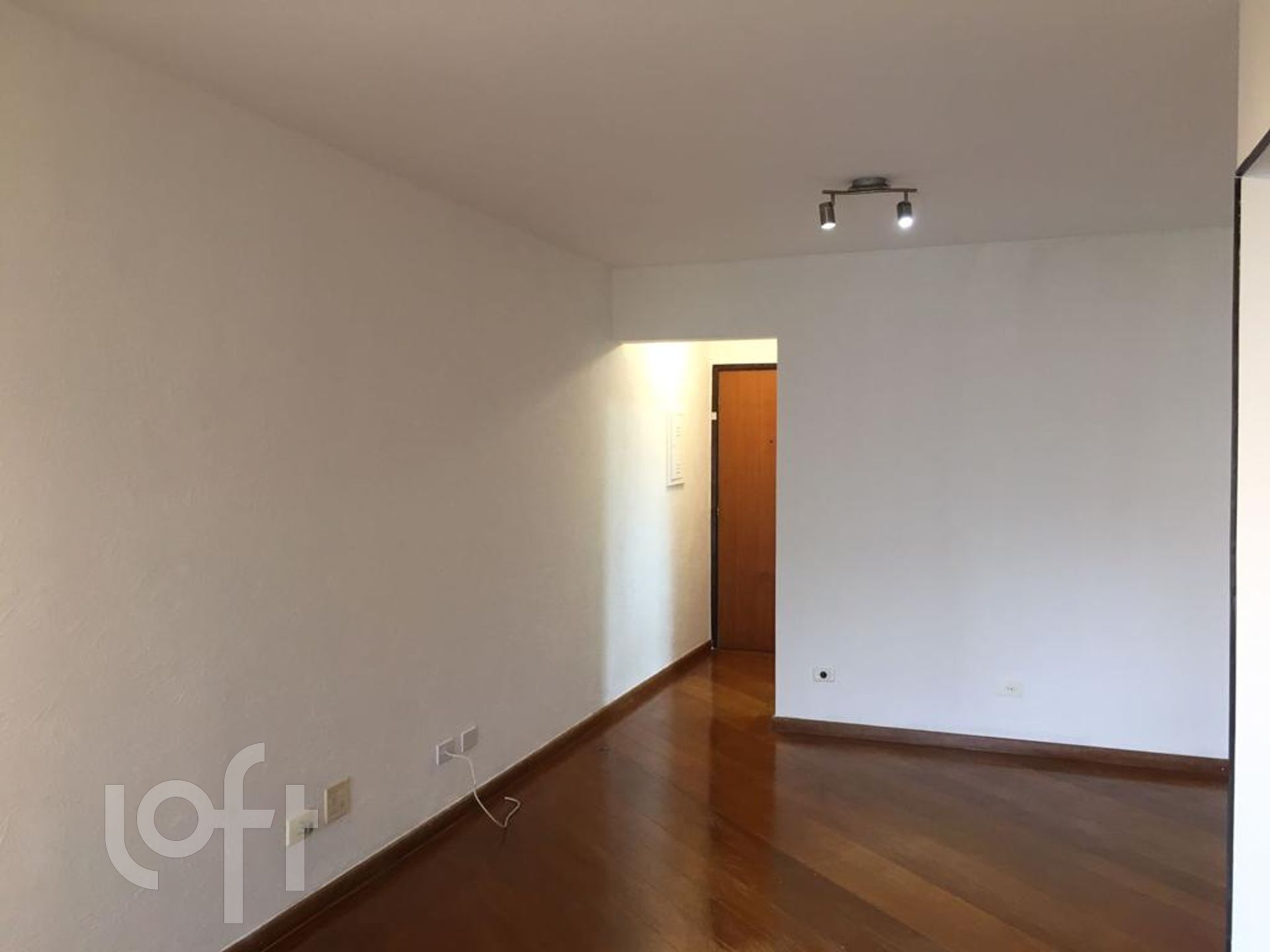 Apartamento à venda com 2 quartos, 71m² - Foto 4