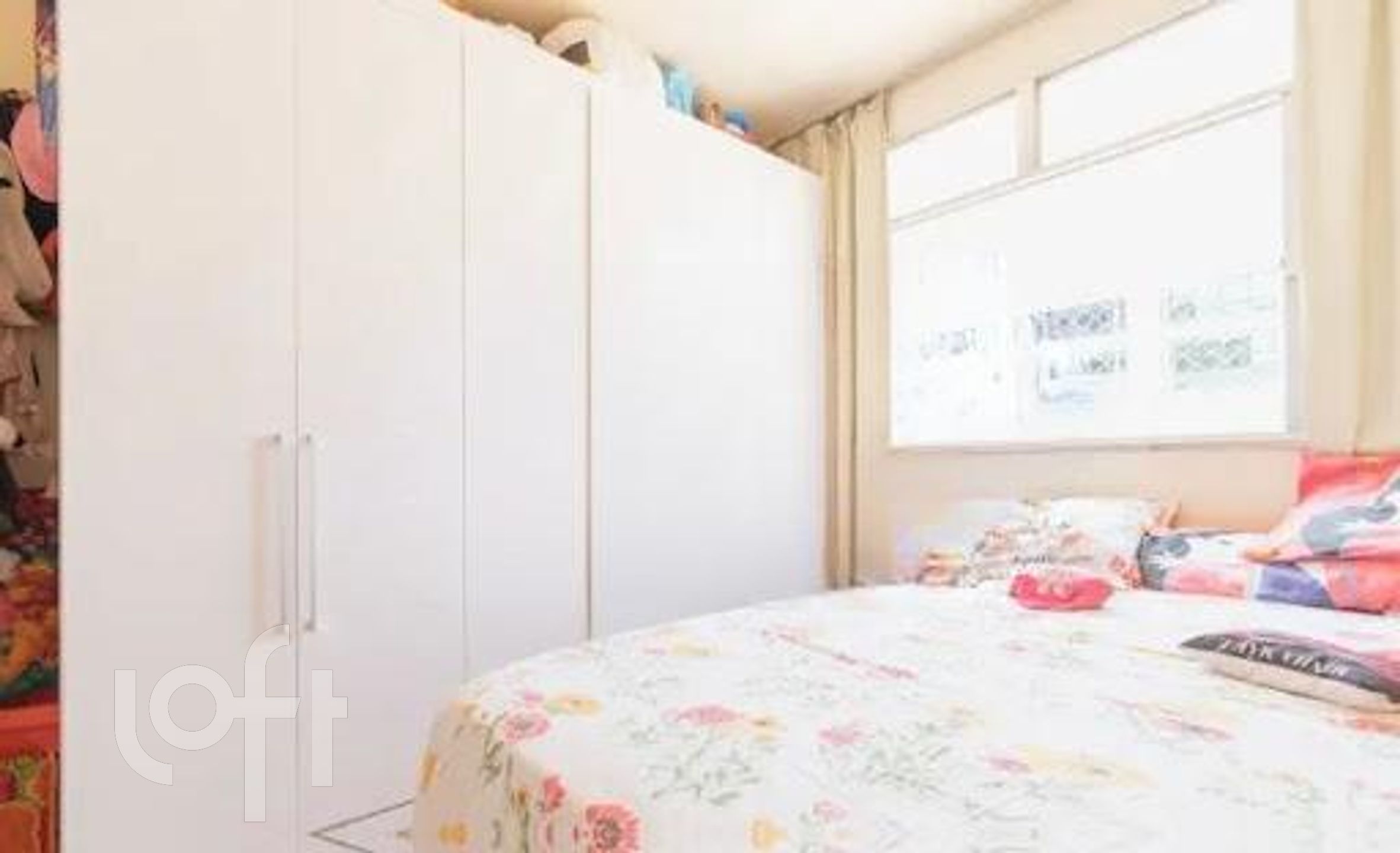 Apartamento à venda com 2 quartos, 70m² - Foto 5