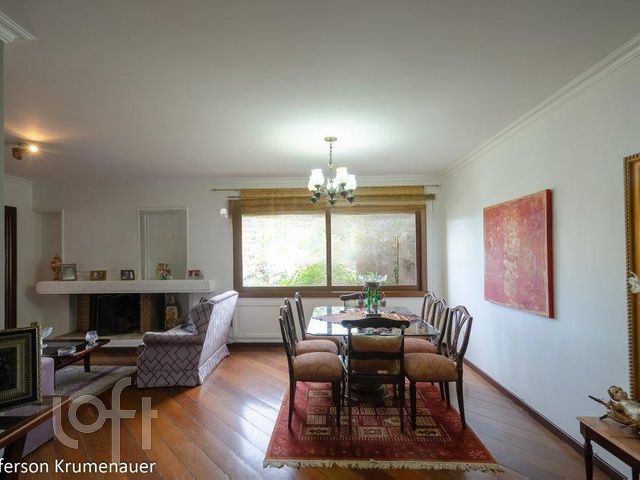 Apartamento com 281m², 4 dormitórios, 1 suíte, 3 vagas, Boa Vista em Porto Alegre