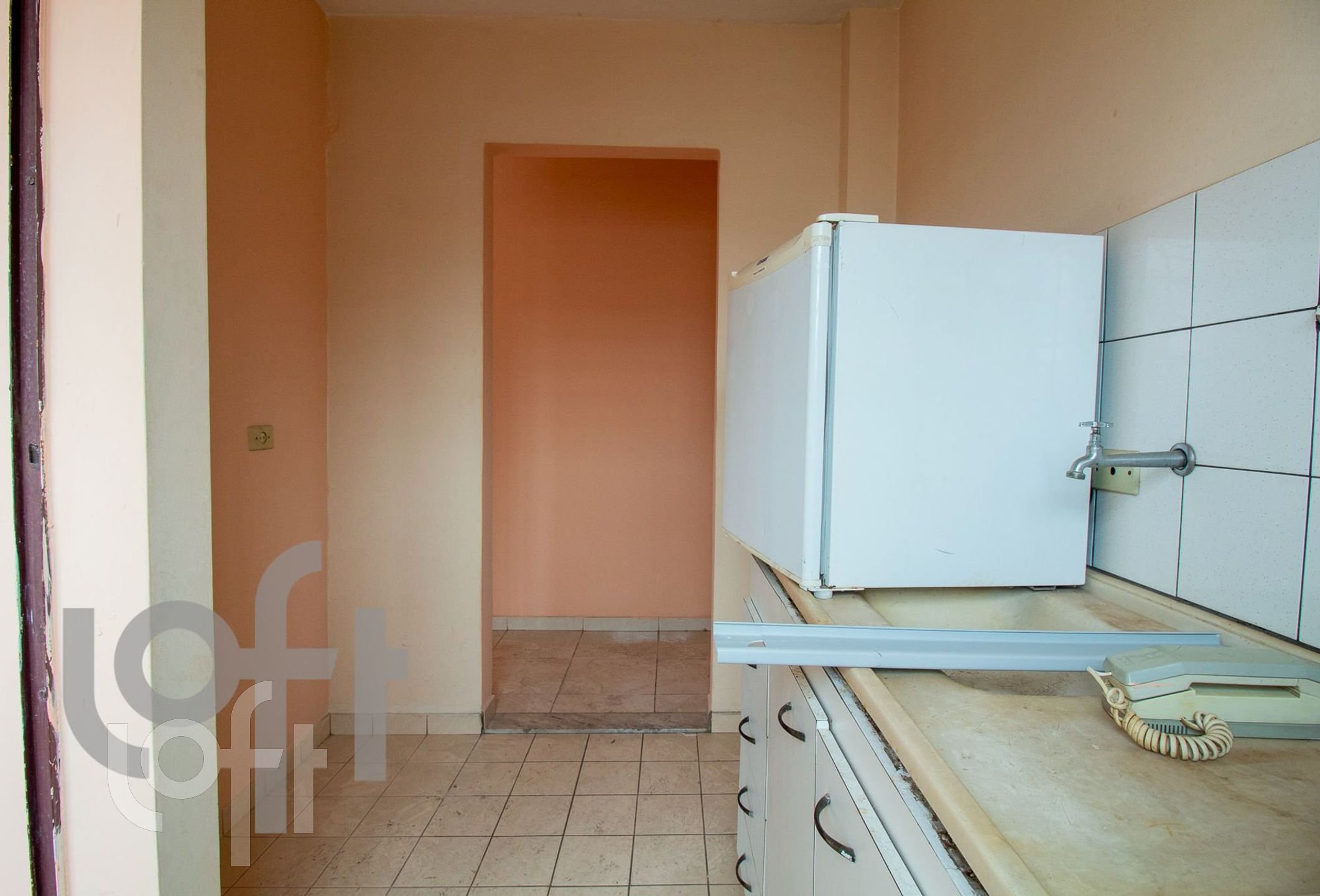 Apartamento à venda com 2 quartos, 46m² - Foto 27