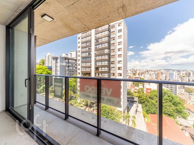 Apartamento com 121m², 3 dormitórios, 3 suítes, 2 vagas, Rio Branco em Porto Alegre