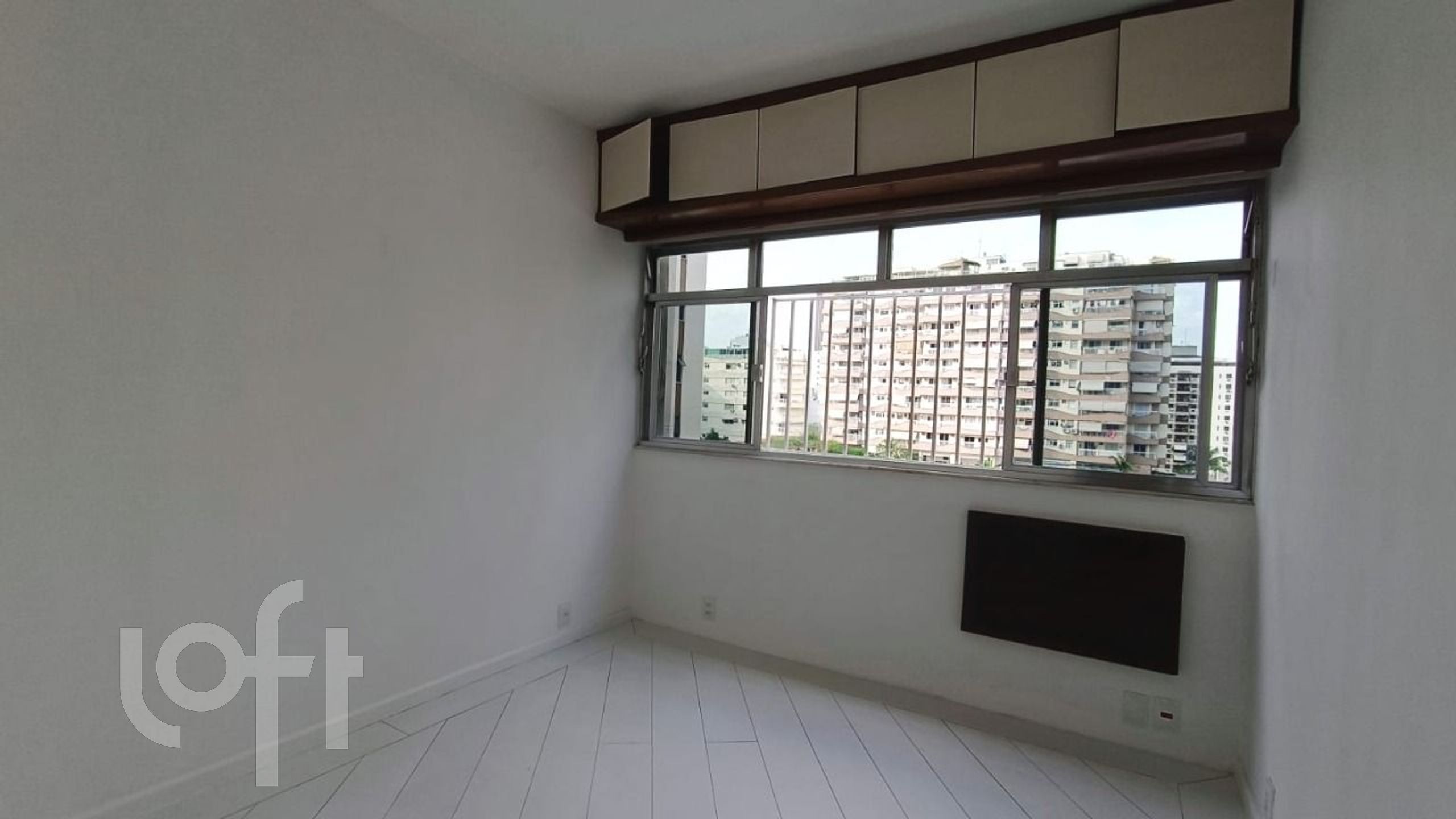 Apartamento à venda com 2 quartos, 63m² - Foto 8