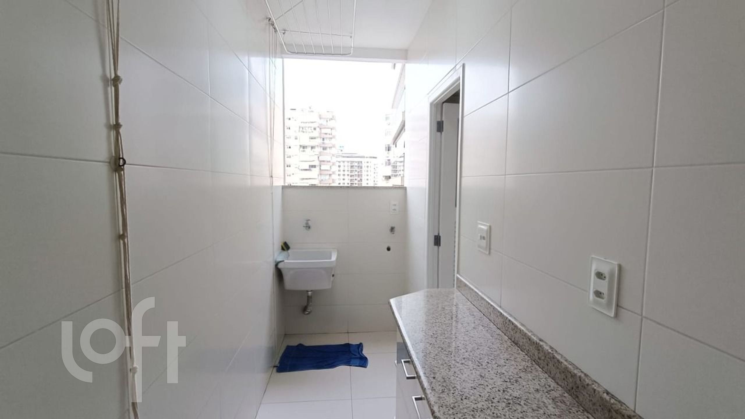 Apartamento à venda com 2 quartos, 63m² - Foto 17