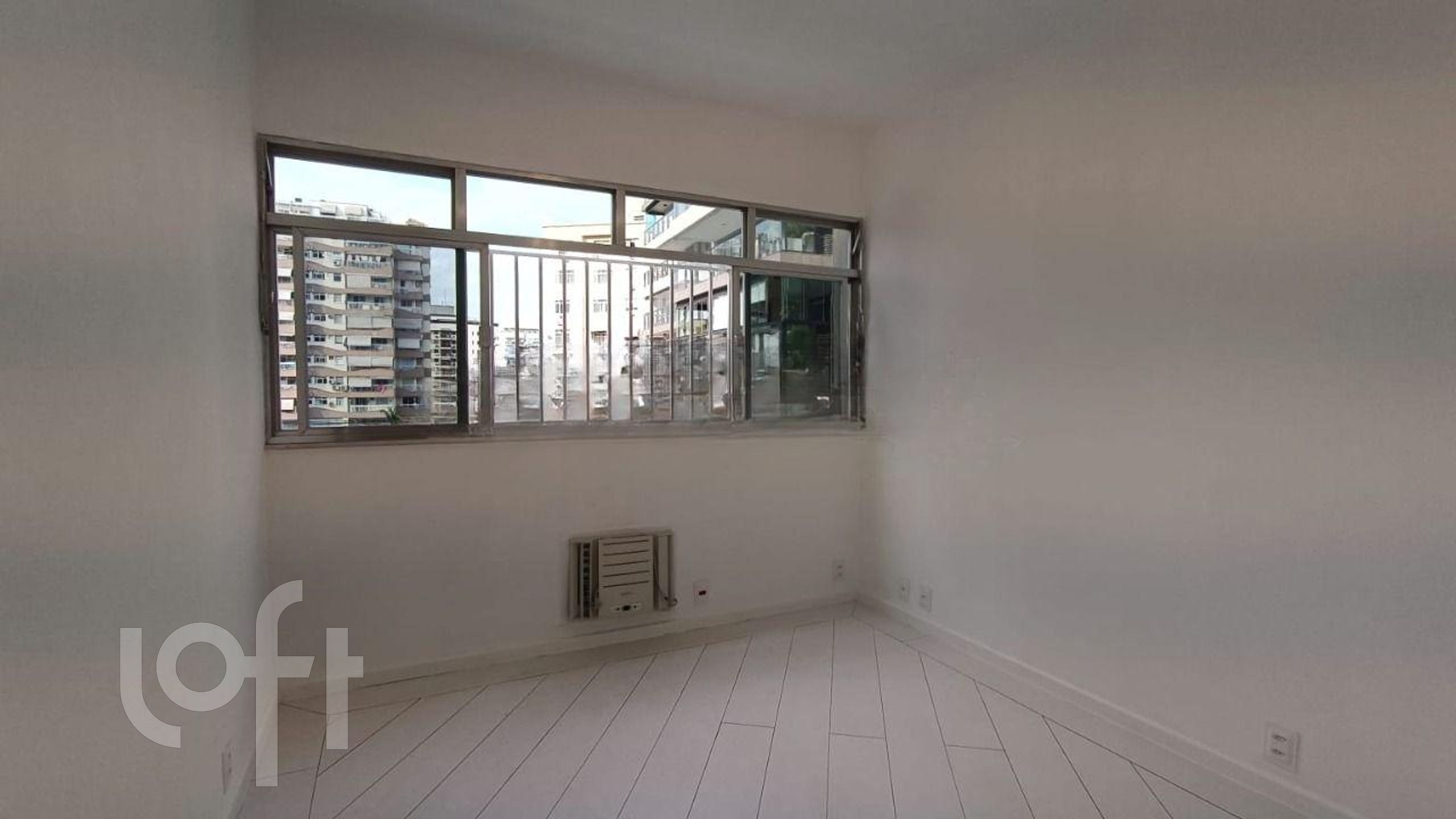 Apartamento à venda com 2 quartos, 63m² - Foto 3