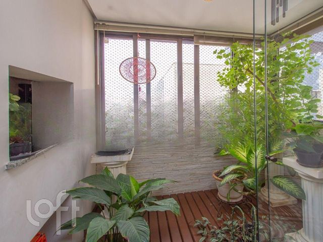 Apartamento com 64m², 2 dormitórios, 1 vaga, Cidade Baixa em Porto Alegre