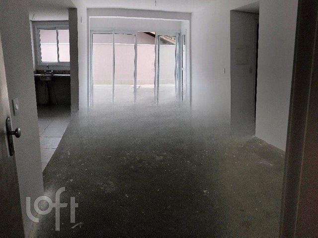 Apartamento com 101m², 2 dormitórios, 1 suíte, 2 vagas, Petrópolis em Porto Alegre