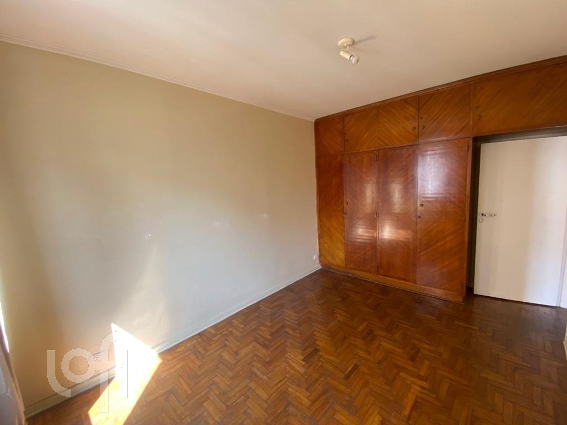 Apartamento à venda com 3 quartos, 175m² - Foto 8