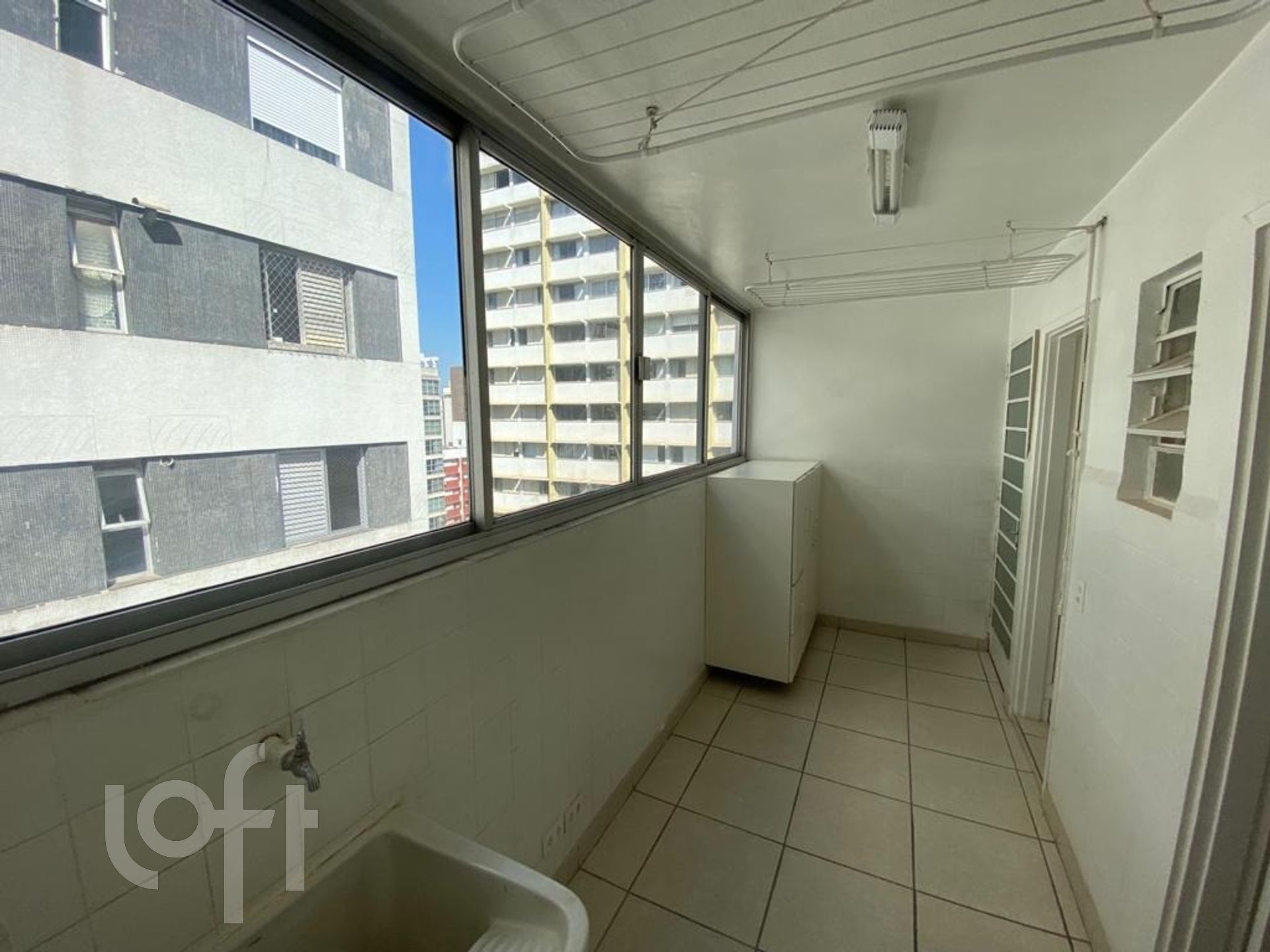 Apartamento à venda com 3 quartos, 175m² - Foto 7