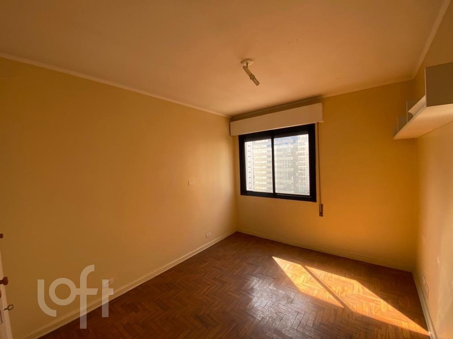 Apartamento à venda com 3 quartos, 175m² - Foto 10