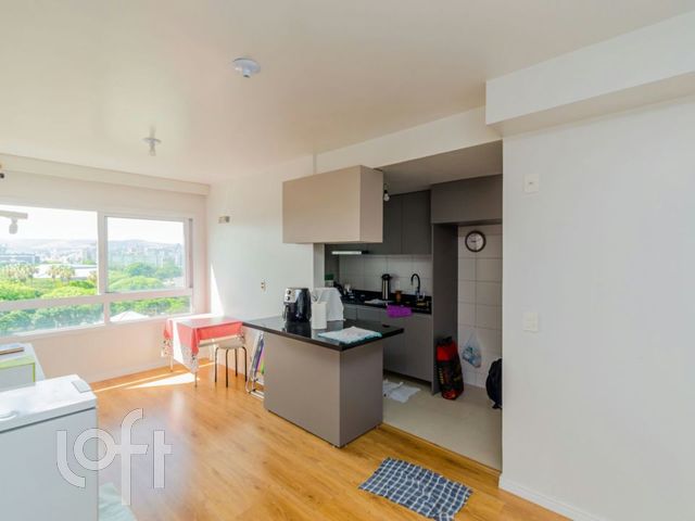 Apartamento com 61m², 2 dormitórios, 1 suíte, 2 vagas, Cidade Baixa em Porto Alegre