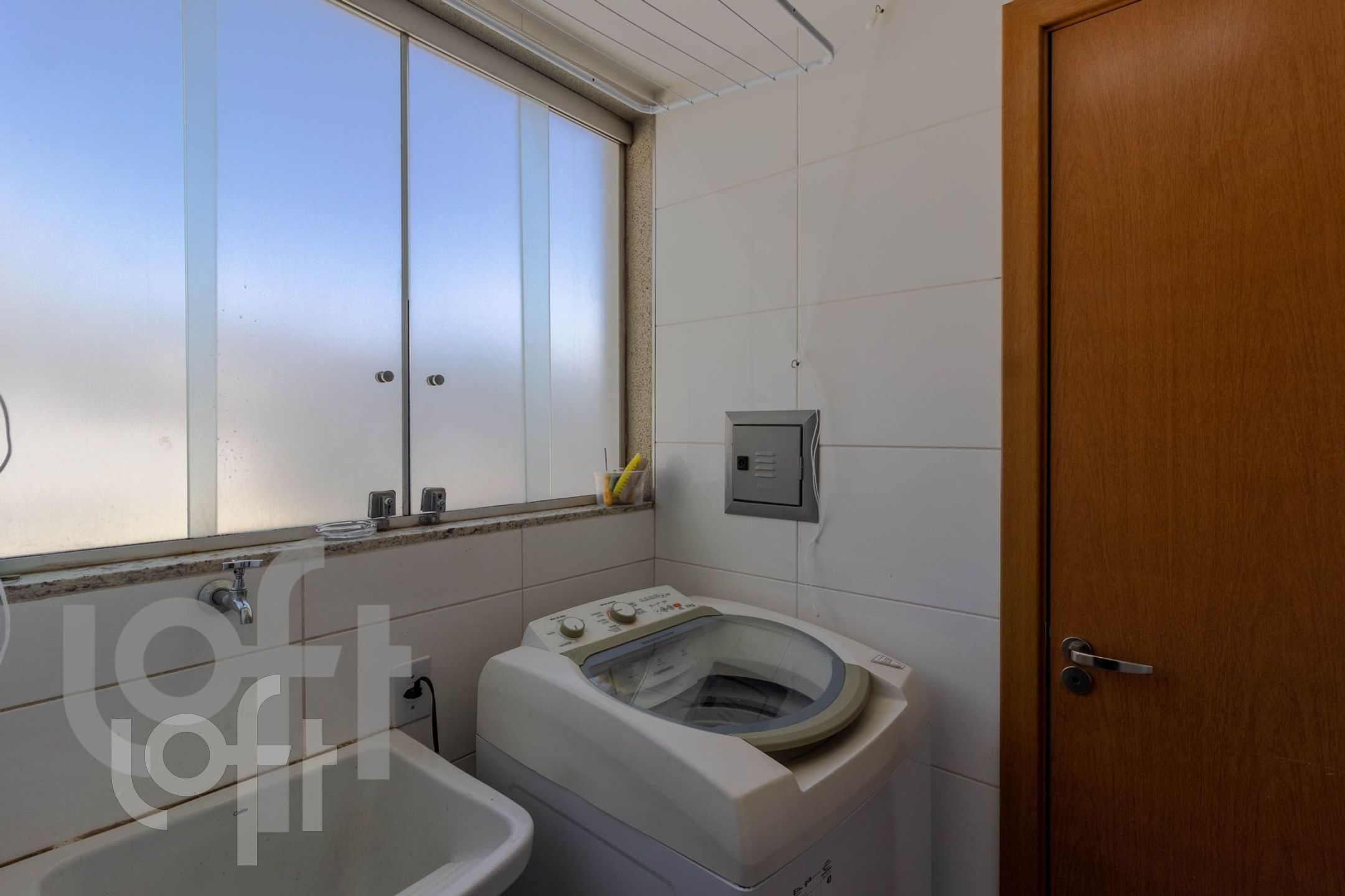 Apartamento à venda com 3 quartos, 216m² - Foto 25