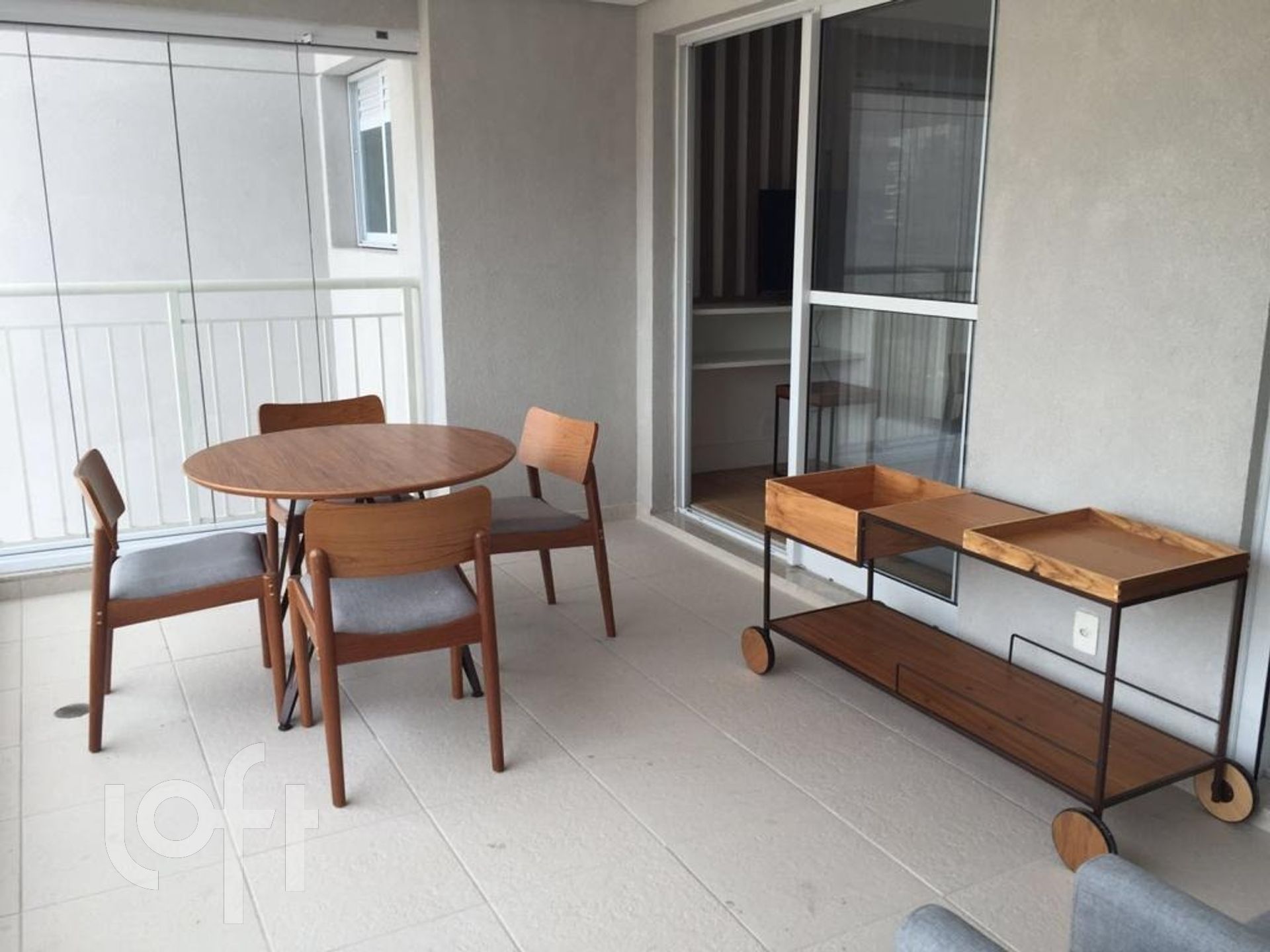 Apartamento à venda com 1 quarto, 55m² - Foto 6