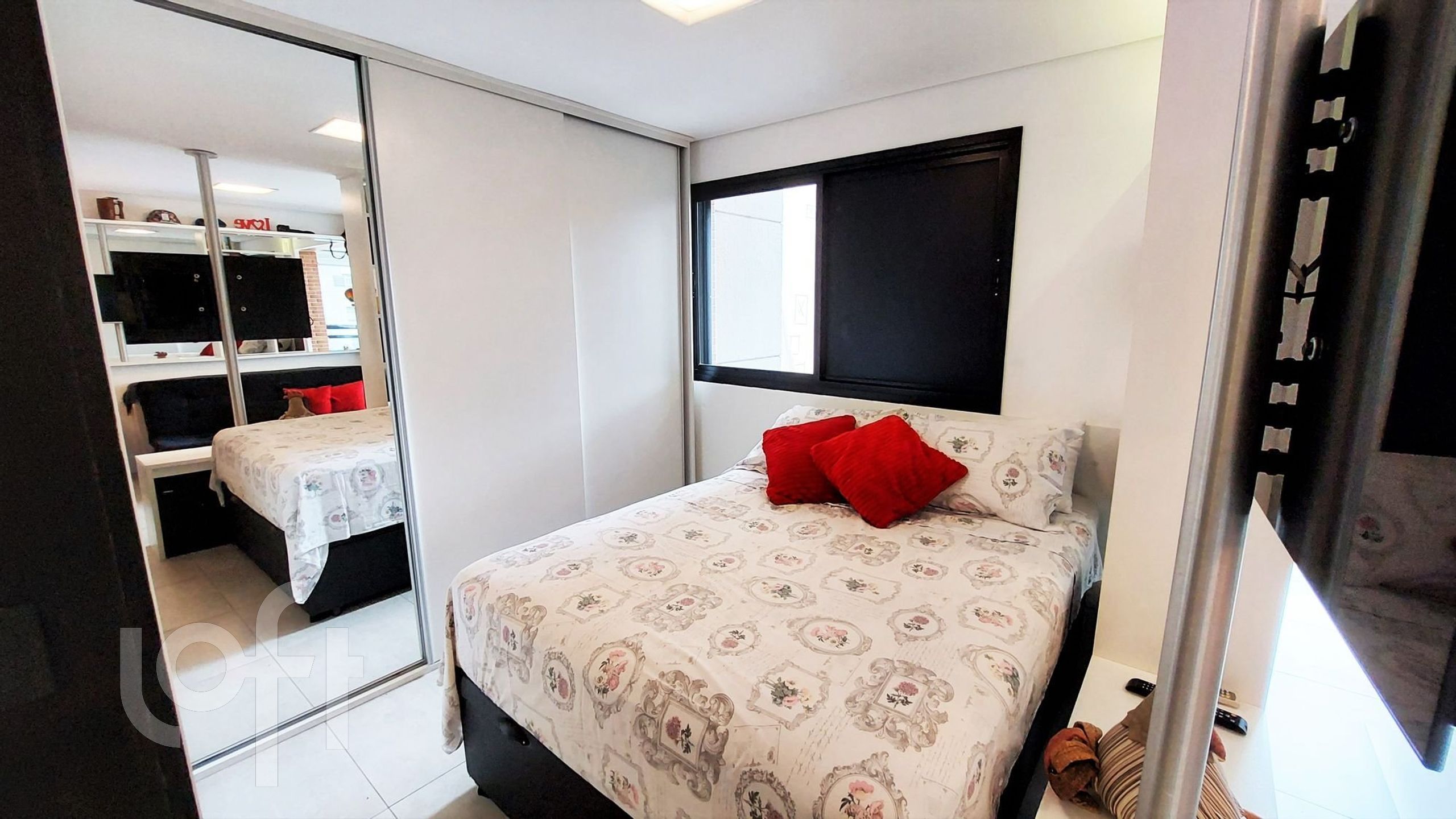 Apartamento à venda com 1 quarto, 36m² - Foto 3