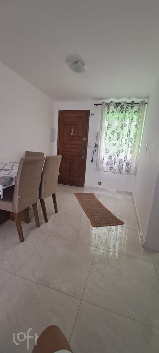 Apartamento à venda com 2 quartos, 57m² - Foto 2