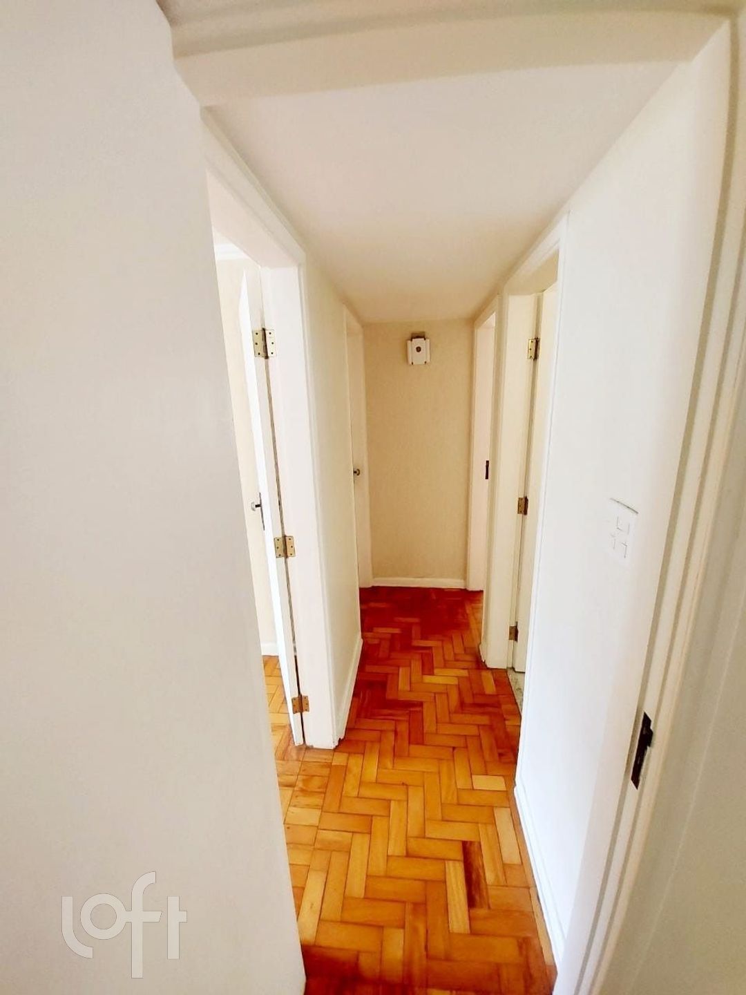 Apartamento à venda com 2 quartos, 85m² - Foto 24