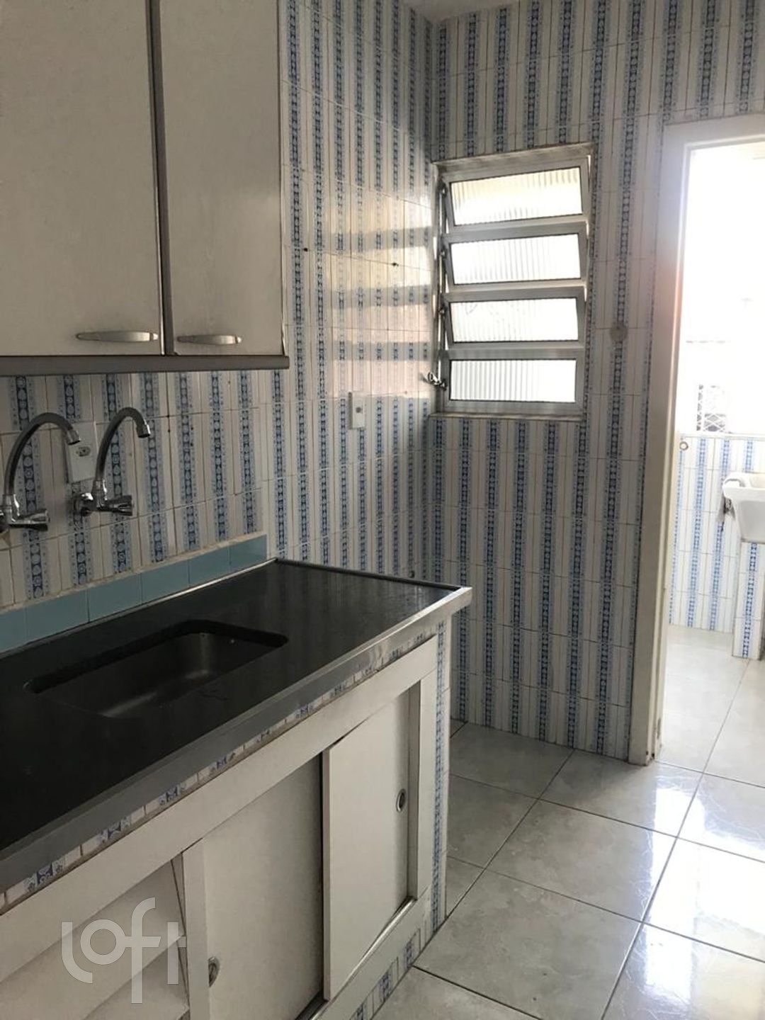 Apartamento à venda com 3 quartos, 87m² - Foto 10