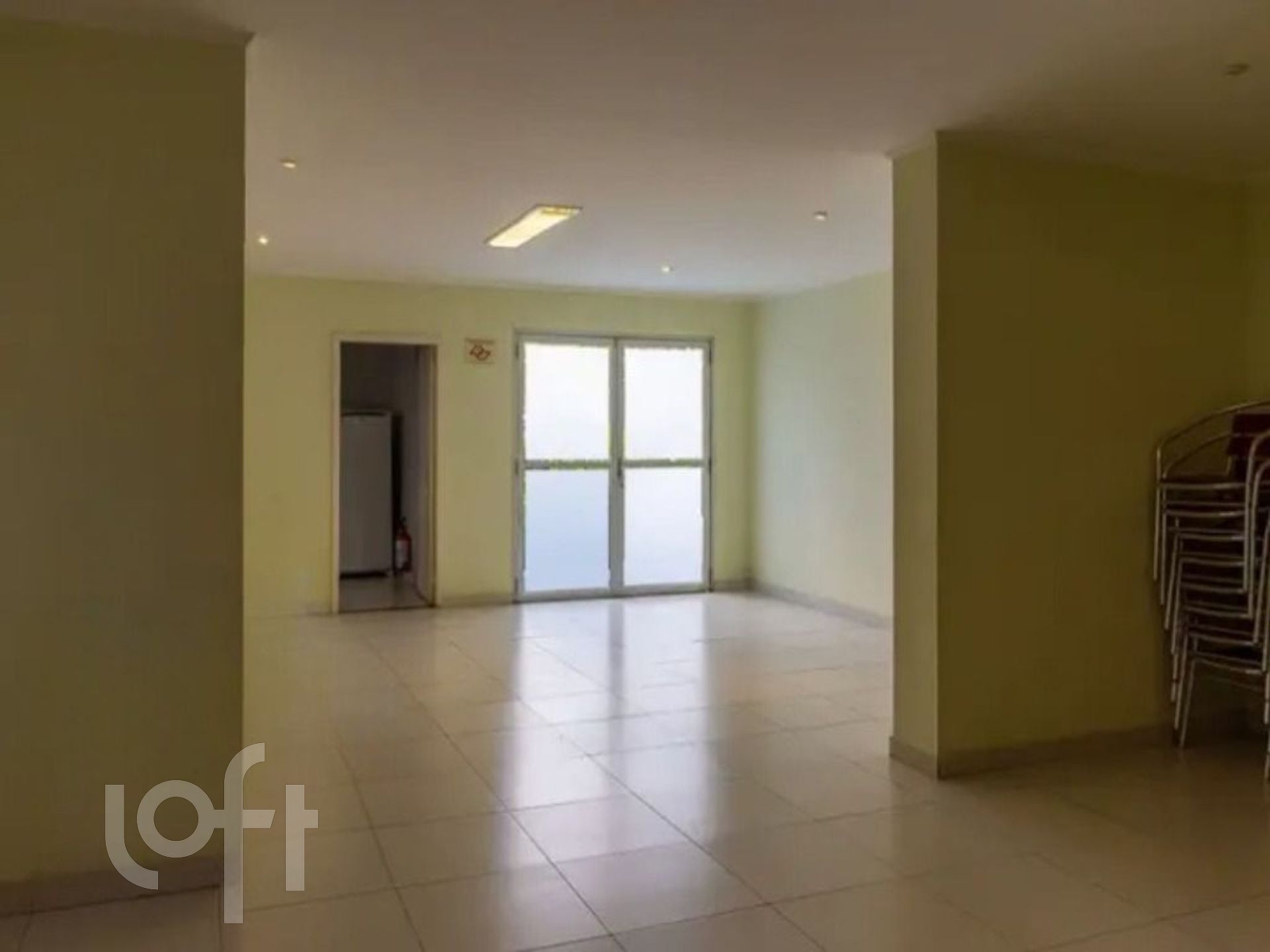 Apartamento à venda com 3 quartos, 181m² - Foto 1