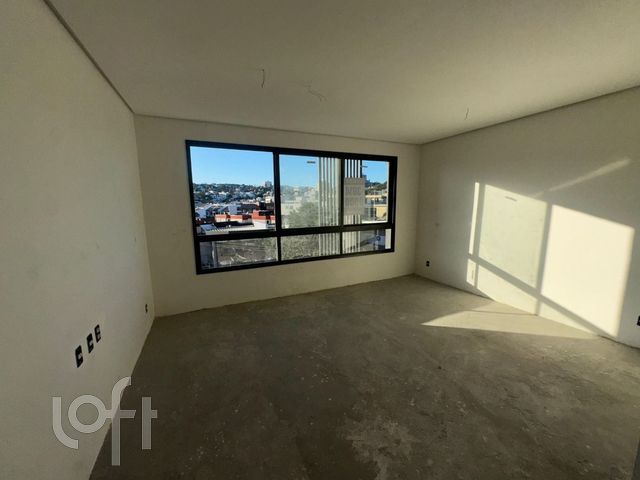 Apartamento com 74m², 2 dormitórios, 1 suíte, 1 vaga, Chácara das Pedras em Porto Alegre