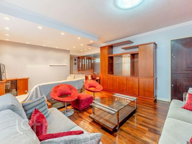 Apartamento com 122m², 3 dormitórios, 1 suíte, 1 vaga, Santana em Porto Alegre