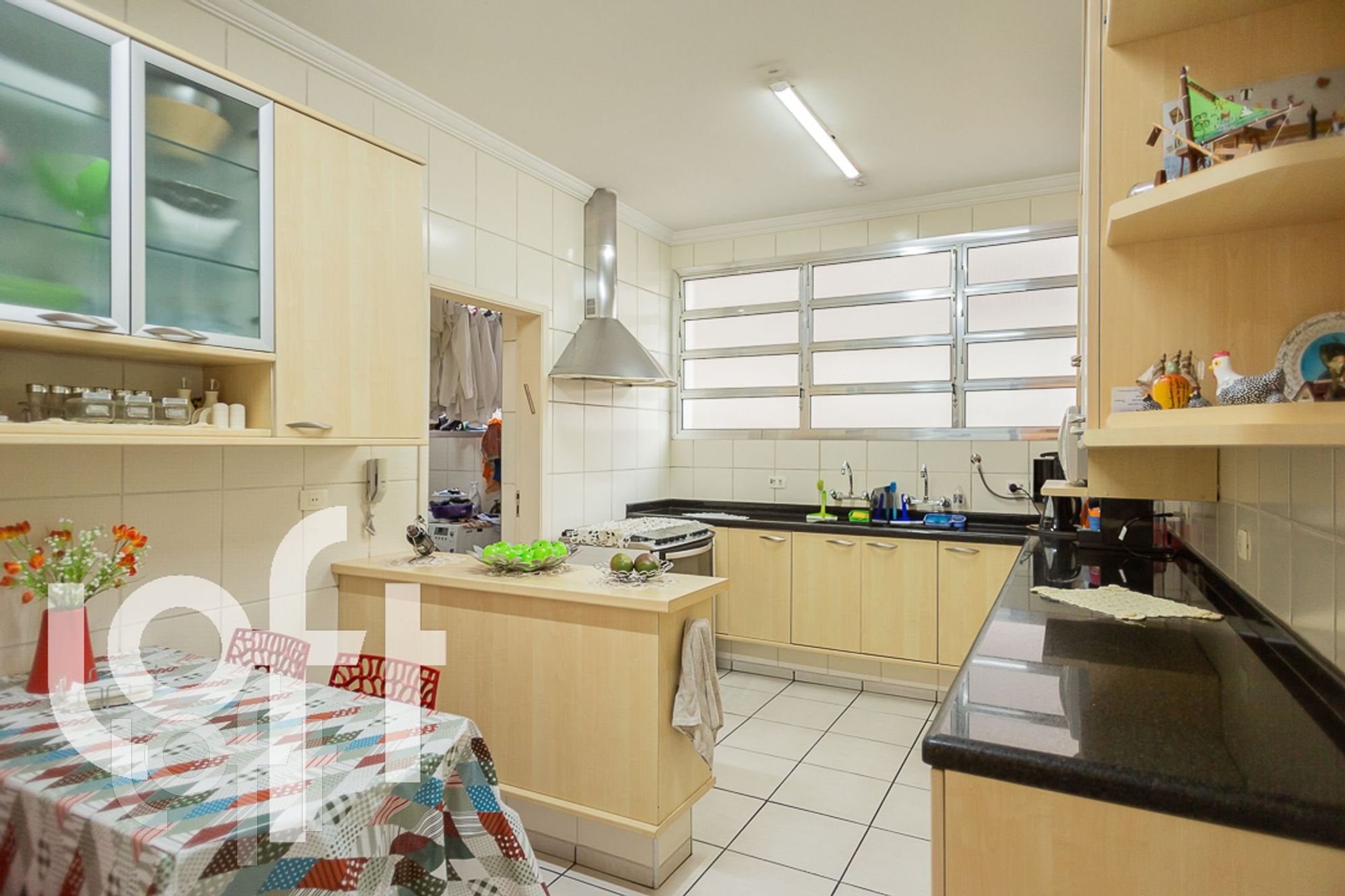 Apartamento à venda com 3 quartos, 160m² - Foto 25