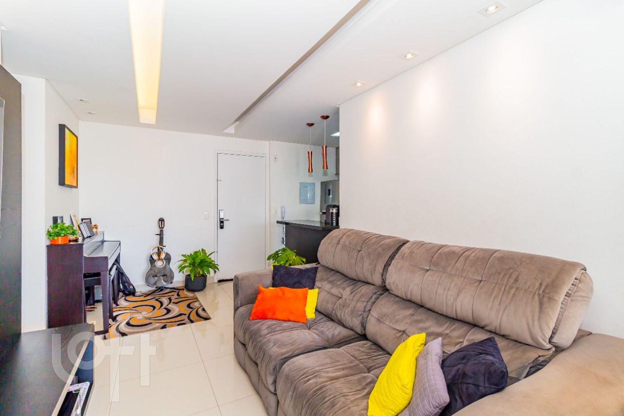 Apartamento à venda com 2 quartos, 66m² - Foto 3