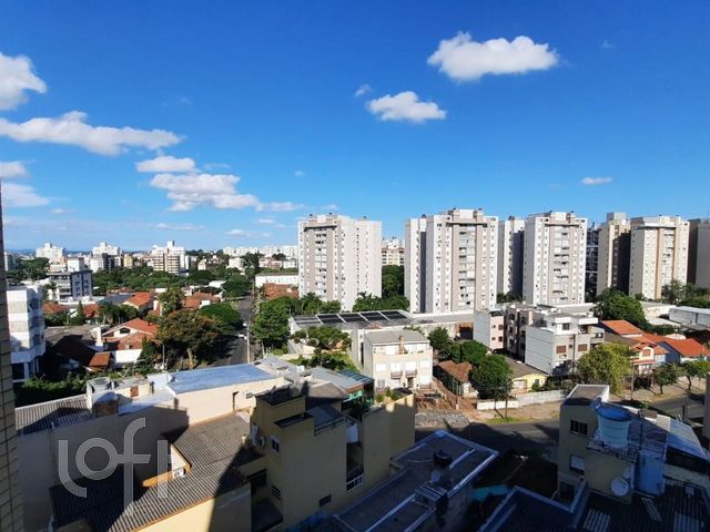 Apartamento com 71m², 2 dormitórios, 1 suíte, 1 vaga, Cristo Redentor em Porto Alegre