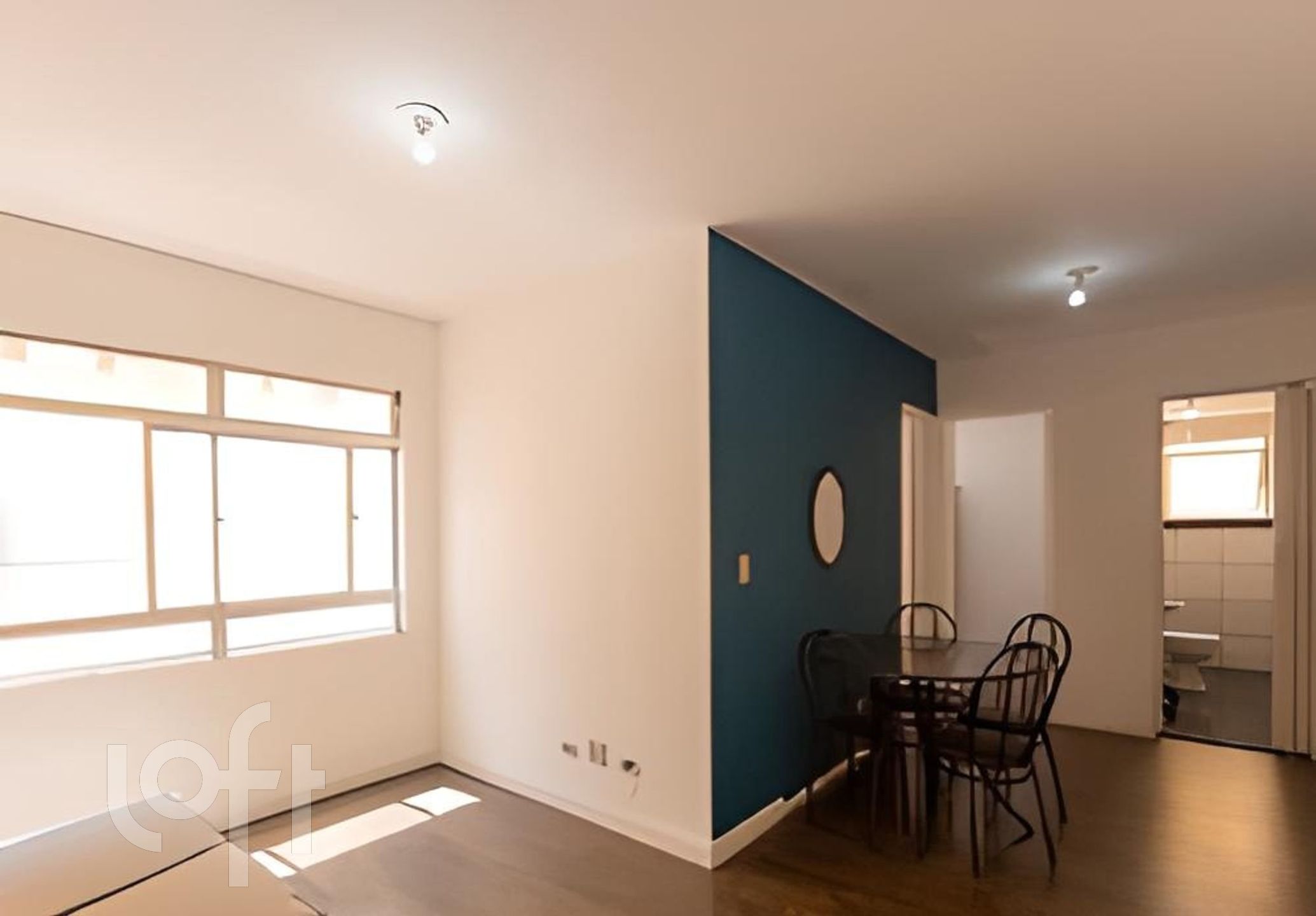 Apartamento à venda com 2 quartos, 60m² - Foto 4