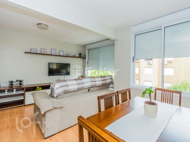 Apartamento com 77m², 3 dormitórios, 1 suíte, 1 vaga, Jardim Botânico em Porto Alegre